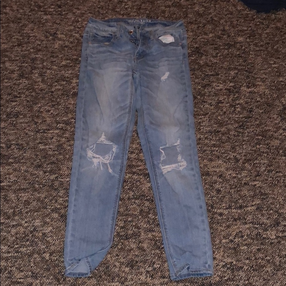 AE tomgirl fit jeans